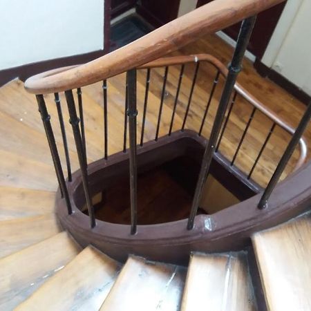 Paris 8 Eme Appartement 2 Pieces Metro Miromesnil Екстериор снимка