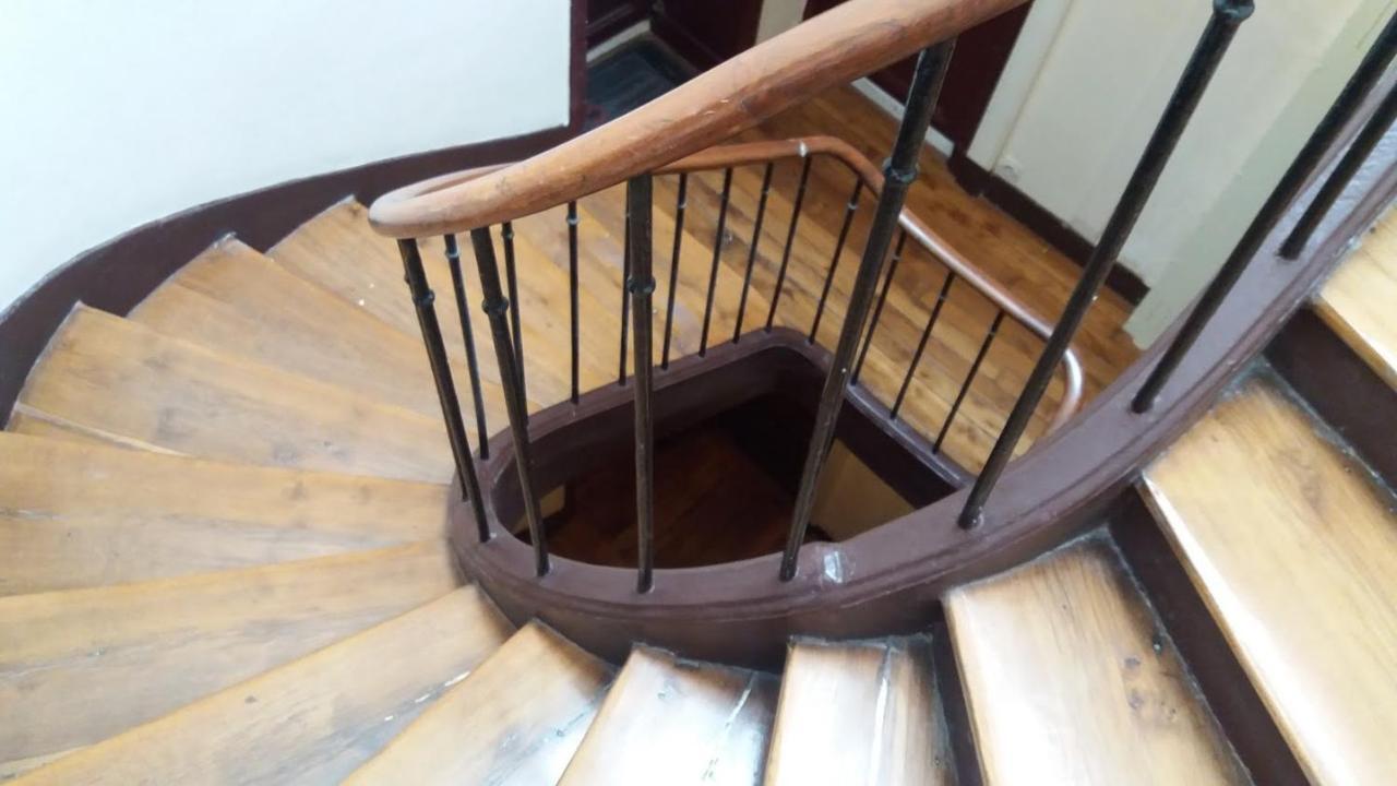 Paris 8 Eme Appartement 2 Pieces Metro Miromesnil Екстериор снимка